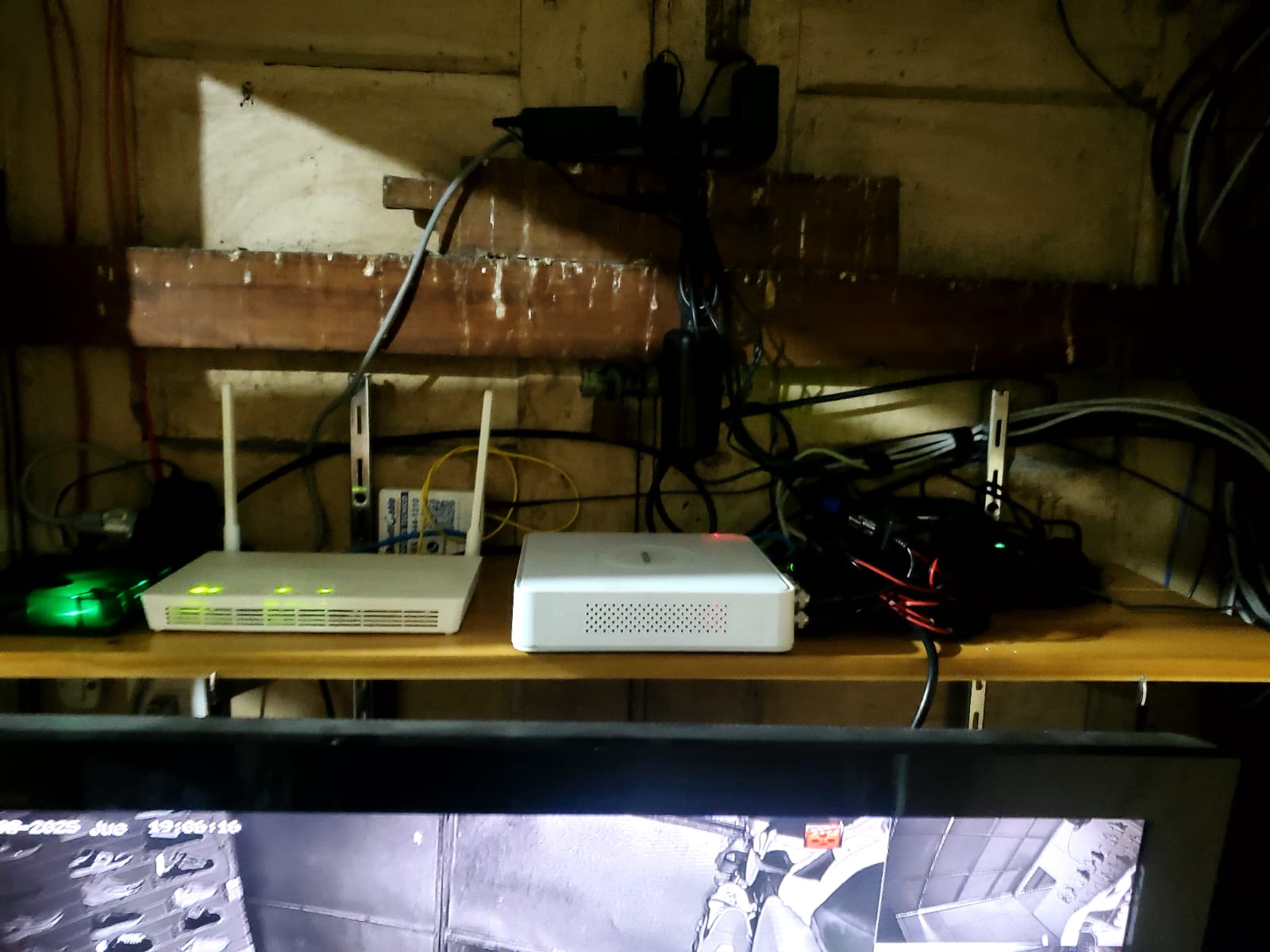 Sistema ordenado con video baluns